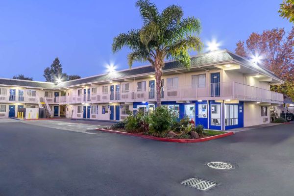 Ca - East Bay Motel 6 Hayward - Hayward, CA