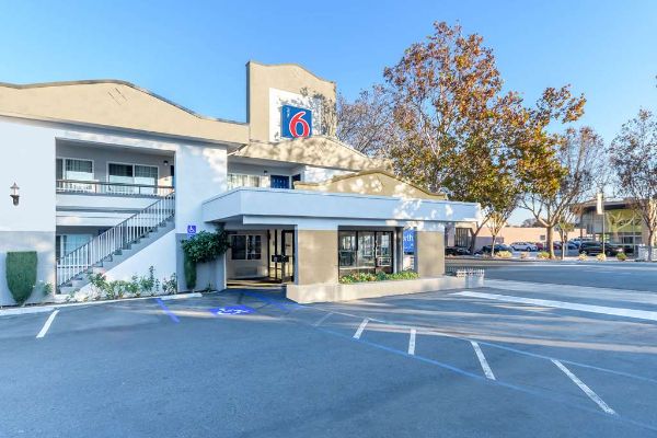 Motel 6 San Jose Convention Center - Santa Clara, CA