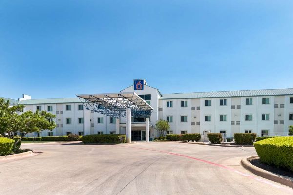 Motel 6 Dallas Fort Worth Airport North - Grapevine, TX