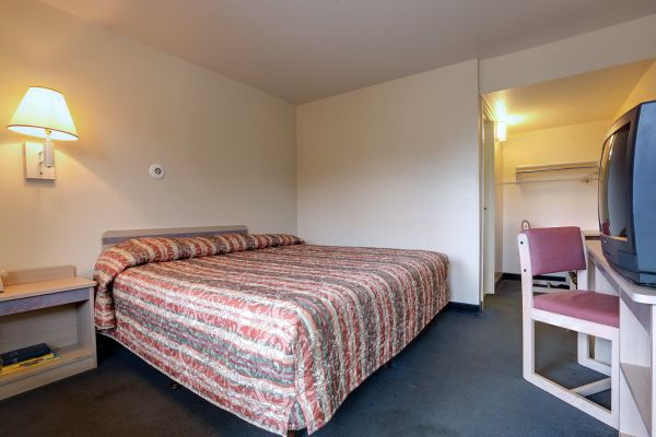 Americas Best Value Inn Lake City - Lake City, FL