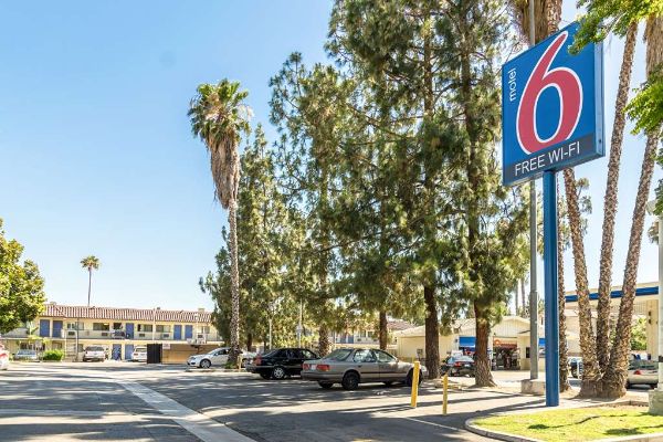 Motel 6 Ucr Riverside - Rialto, CA