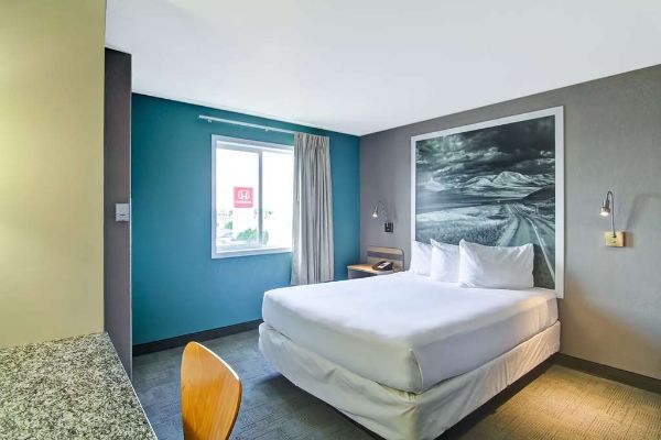 Prairie Crest Medicine Hat By Ihg - 메디신 햇