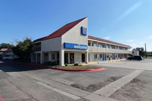 Motel 6 - Amarillo Airport - Amarillo, TX