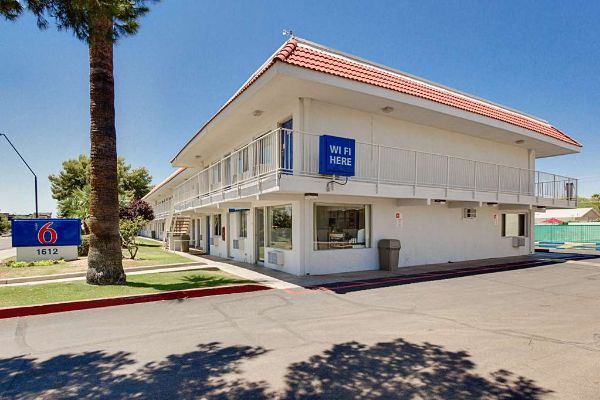 Motel 6 Scottsdale South - Phoenix, AZ