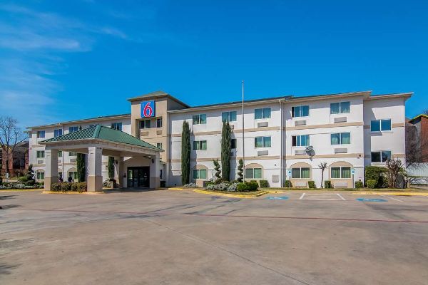 Motel 6 Dallas North Richardson - Dallas, TX