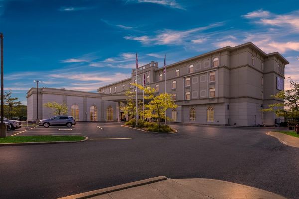 Best Western Plus Orangeville Inn & Suites - 오렌지빌