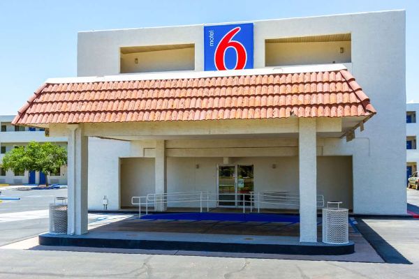 Motel 6 Phoenix Tempe - Priest Dr - Phoenix, AZ
