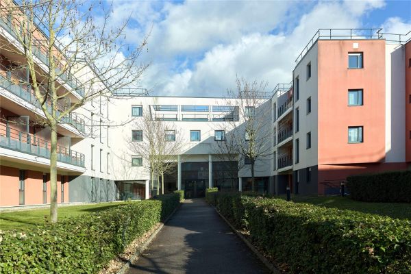Comfort Aparthotel Versailles St Cyr L'ecole - Bois-d'Arcy
