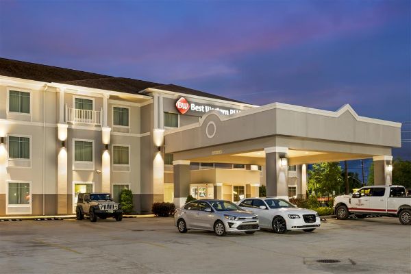 Best Western Plus Chalmette Hotel - Chalmette, LA