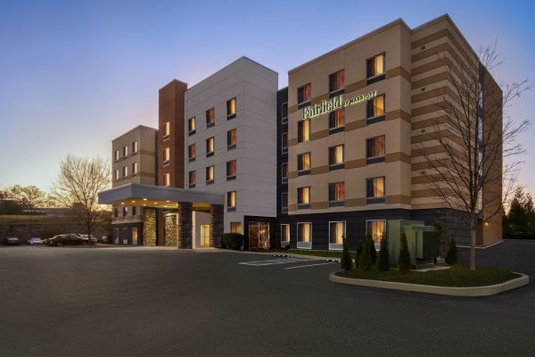 Fairfield Inn And Suites By Marriott Hershey Chocolate Avenue - Hershey, PA