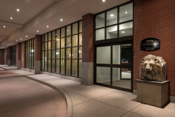 Courtyard By Marriott Syracuse Downtown - Syracuse, NY
