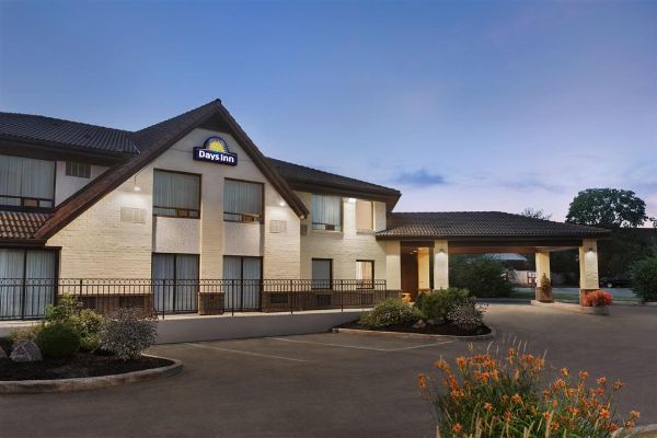 Days Inn By Wyndham Miramichi Nb - Miramichi