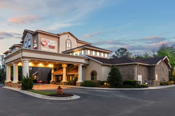 Best Western Plus Westgate Inn & Suites - Leland, NC