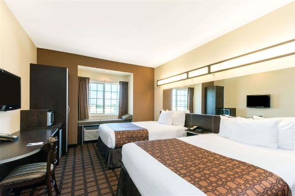 Microtel Inn & Suites By Wyndham Eagle Pass - Eagle Pass, TX