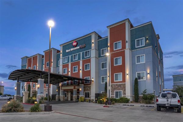 Best Western Plus North Odessa Inn & Suites - Odessa, TX