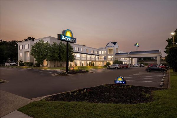 Days Inn By Wyndham Chattanooga/hamilton Place - Chattanooga
