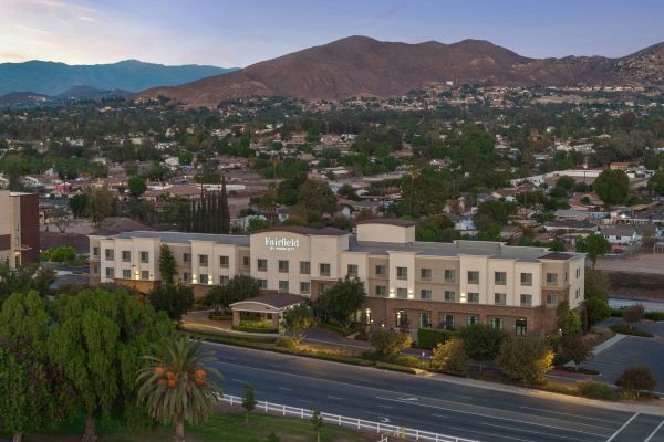 Fairfield Inn And Suites By Marriott Riverside Corona Norco - コロナ, CA
