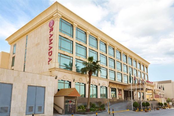 Ramada By Wyndham Riyadh - Rijád