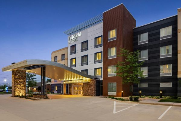 Fairfield Inn And Suites By Marriott Waterloo Cedar Falls - Waterloo, IA