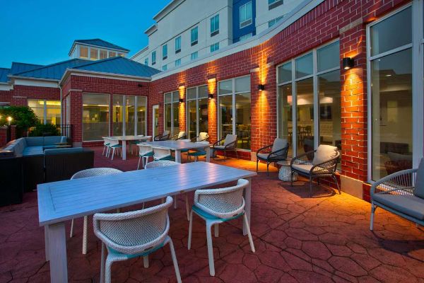 Hilton Garden Inn Benton Harbor/st. Joseph - Benton Harbor
