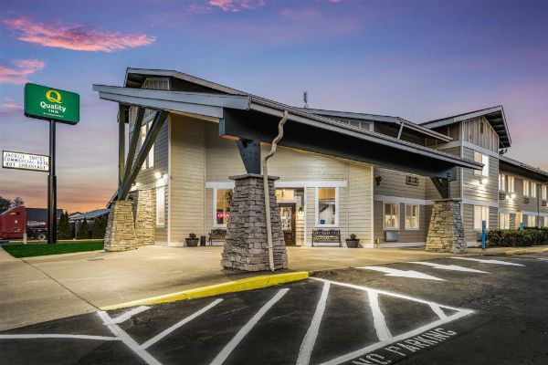 Quality Inn Near Suncadia Resort - Cle Elum, WA