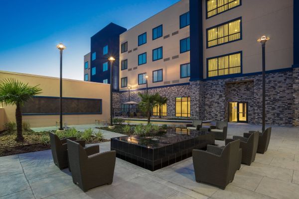 Courtyard By Marriott Houston Katy Mills - Katy, TX