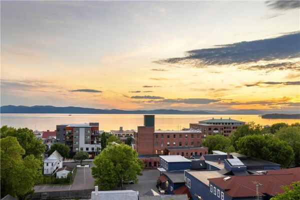 Hilton Garden Inn Burlington-downtown - Burlington, VT
