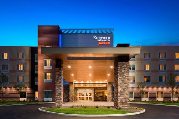 Fairfield Inn And Suites By Marriott Akron Fairlawn - Akron