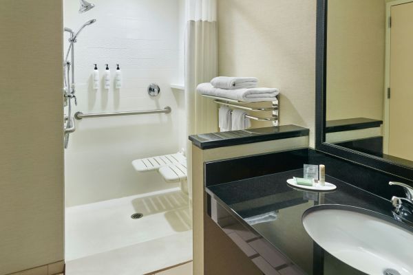 Fairfield Inn And Suites By Marriott Jackson - Jackson, TN