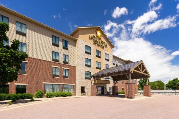 La Quinta Inn & Suites By Wyndham Sioux Falls - Sioux Falls, SD