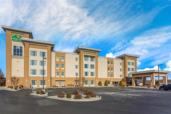 La Quinta Inn & Suites By Wyndham Paducah - Paducah, KY