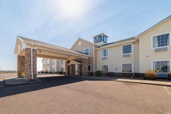 Cobblestone Inn & Suites - Eaton - Greeley, CO