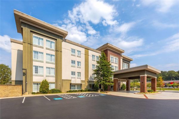 La Quinta Inn & Suites By Wyndham Chattanooga - Lookout Mtn - Chattanooga, TN