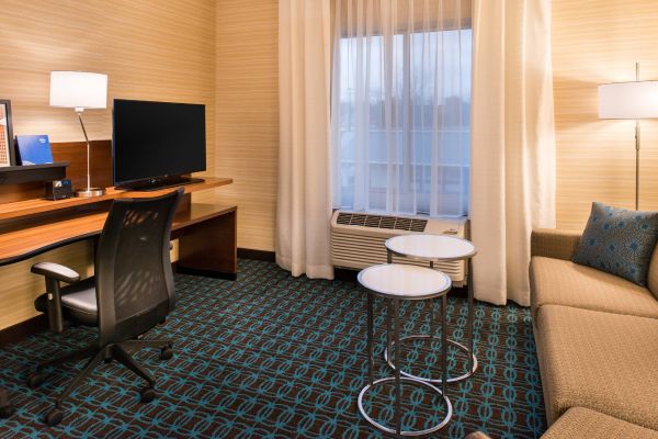Fairfield Inn And Suites By Marriott Utica - Utica