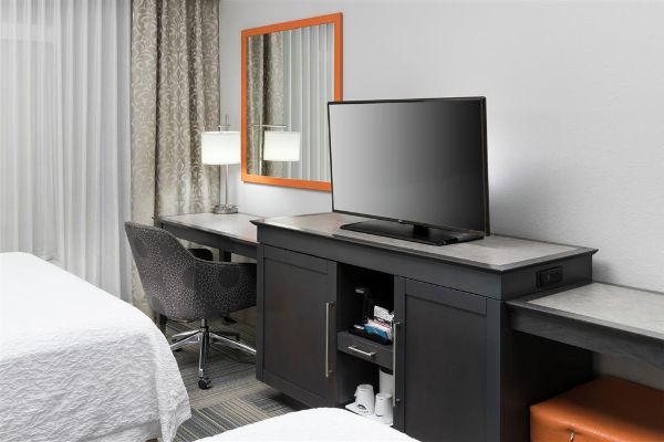 Hampton Inn & Suites Atlanta Perimeter Dunwoody - Brookhaven, GA
