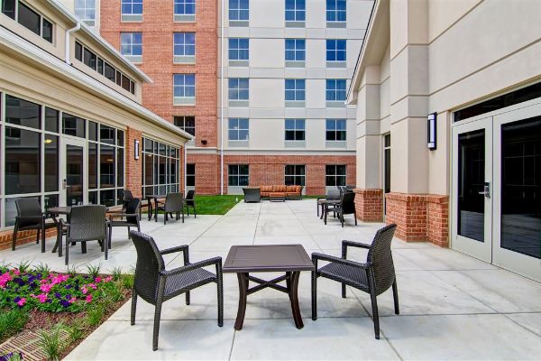 Homewood Suites By Hilton Woodbridge - Woodbridge, VA