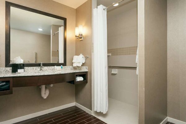 Hilton Garden Inn Seattle Downtown - Seattle