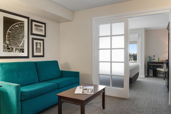 Peacock Suites - Anaheim, CA