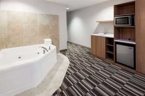 Microtel By Wyndham Penn Yan Finger Lakes Region - Penn Yan, NY