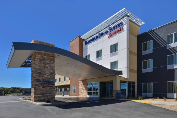 Fairfield Inn And Suites By Marriott Sacramento Airport Woodland - 우들랜드