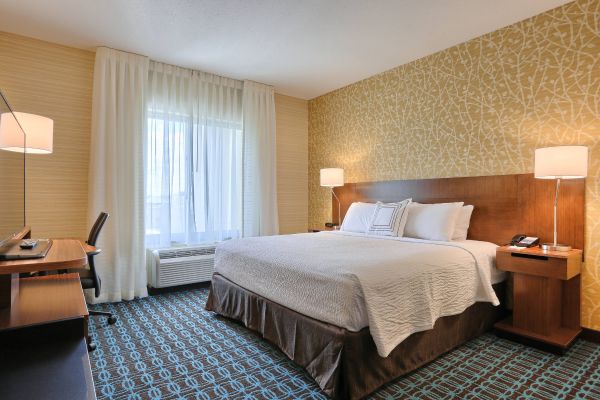 Fairfield Inn And Suites By Marriott Philadelphia Horsham - Doylestown, PA