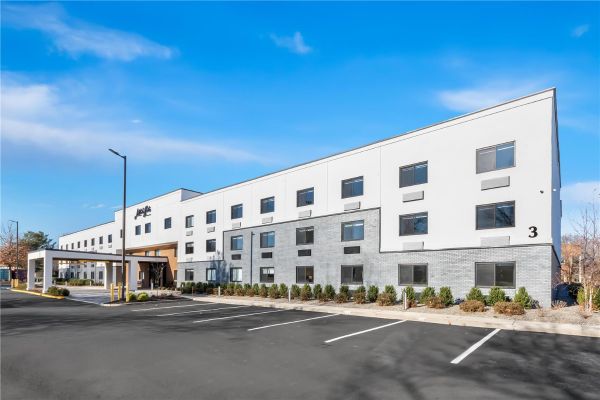 Latitude Suites Tinton Falls - Red Bank, NJ