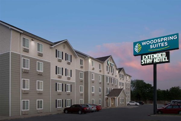 Woodspring Suites Killeen - 基林