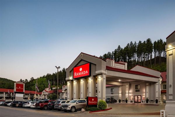Ramada By Wyndham Keystone Near Mt Rushmore - Keystone, SD