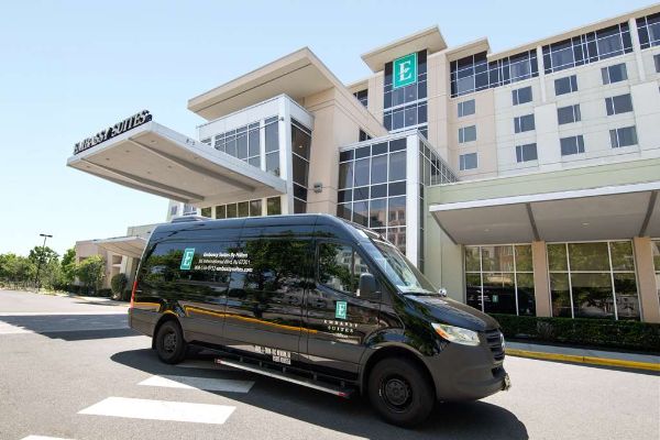 Embassy Suites By Hilton Newark Airport - Newark, NJ
