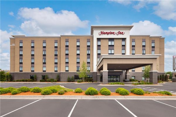 Hampton Inn Minneapolis-roseville - Saint Paul, MN