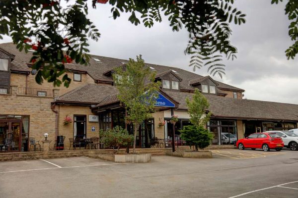 Hotel St Pierre Sure Hotel Collection By Best Western - Wakefield