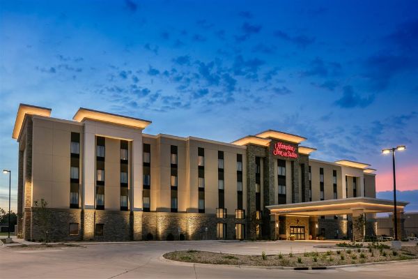 Hampton Inn & Suites Mason City - Clear Lake, IA