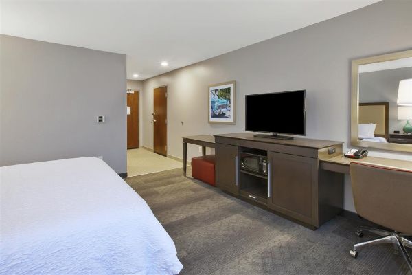 Hampton Inn Detroit/dearborn - Detroit, MI