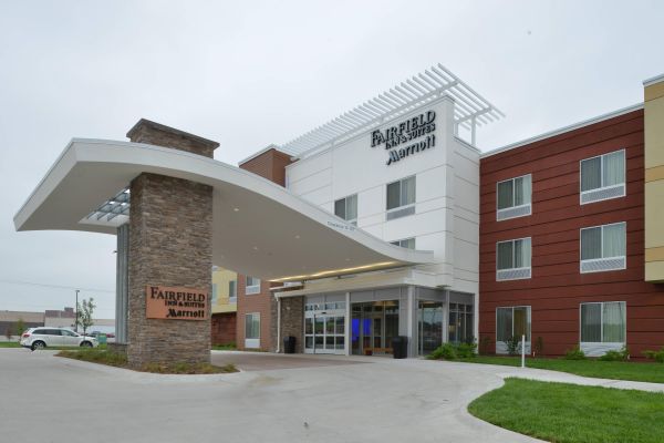 Fairfield Inn And Suites By Marriott Fremont - Fremont, NE